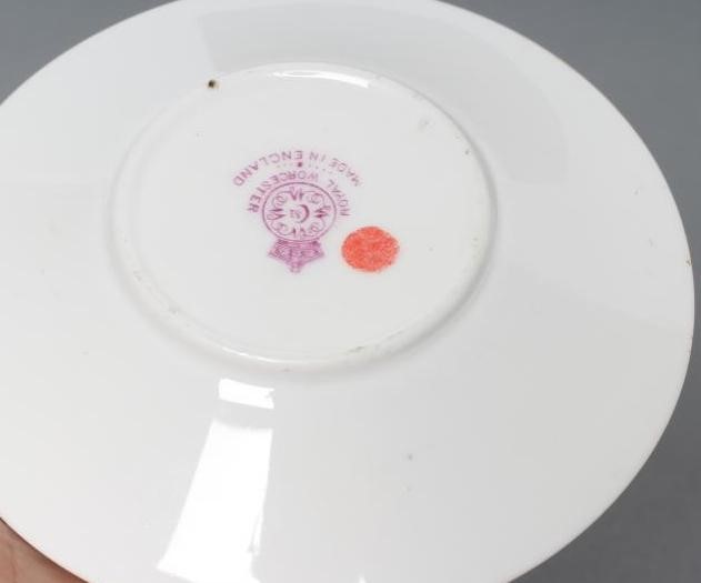 A ROYAL WORCESTER CHINA CABINET CAN AND SAUCER Image