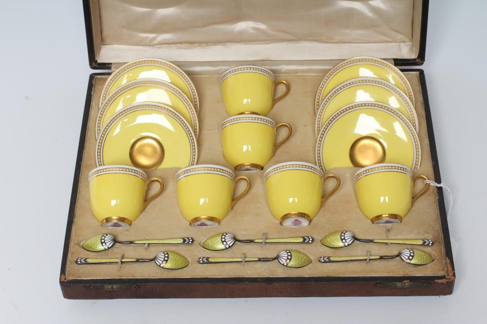 A SET OF SIX ROYAL WORCESTER CHINA COFFEE CUPS AND SAUCERS Image