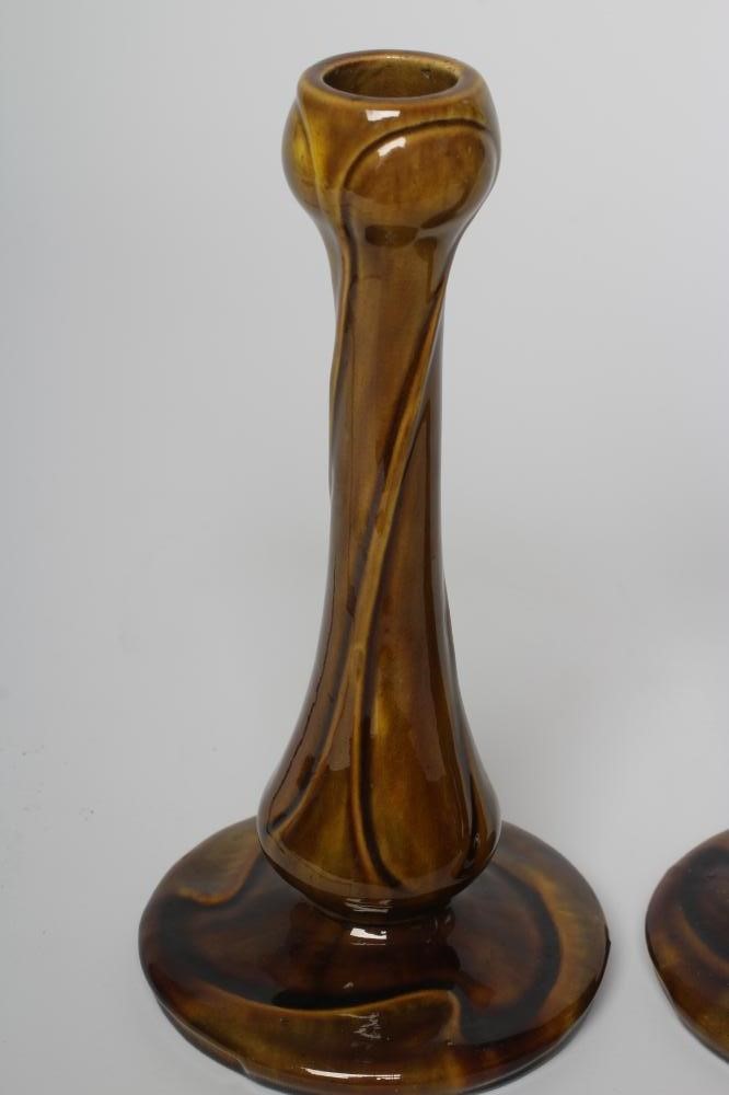 A PAIR OF BURMANTOFTS FAIENCE ART NOUVEAU CANDLESTICKS Image