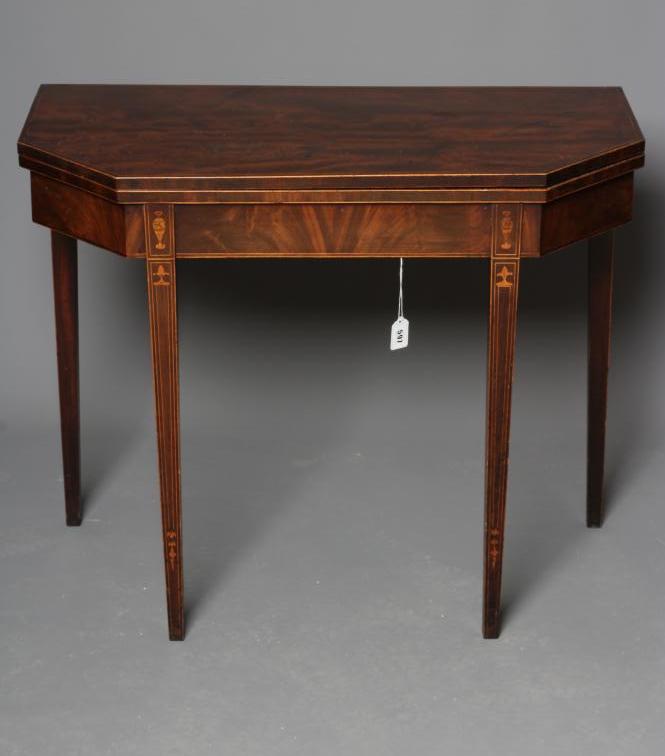 A GEORGIAN FOLDING TEA TABLE Image