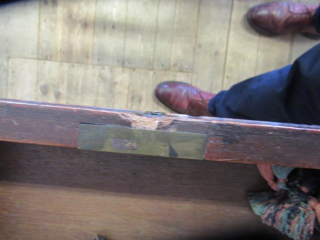 A GEORGIAN MAHOGANY BUREAU BOOKCASE Image
