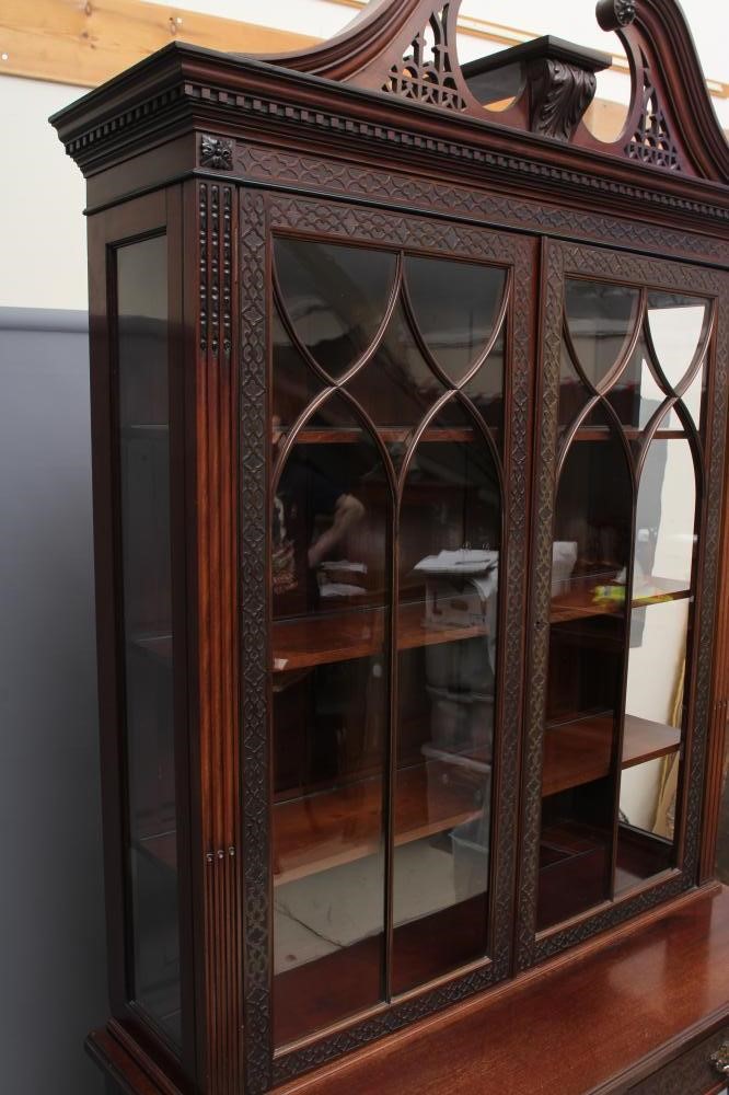 A GEORGIAN REVIVAL MAHOGANY CABINET ON STAND Image