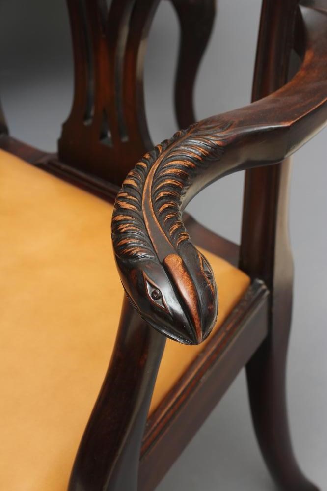 A SET OF SIX GEORGIAN MAHOGANY REVIVAL DINING CHAIRS Image