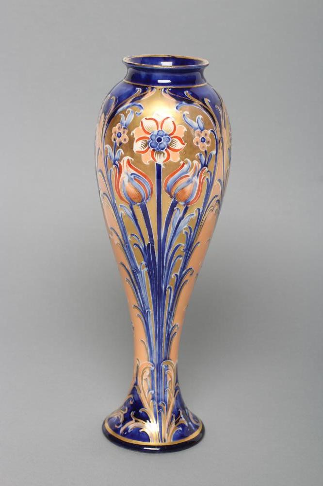 A MACINTYRE MOORCROFT POTTERY FLORIAN WARE VASE Image