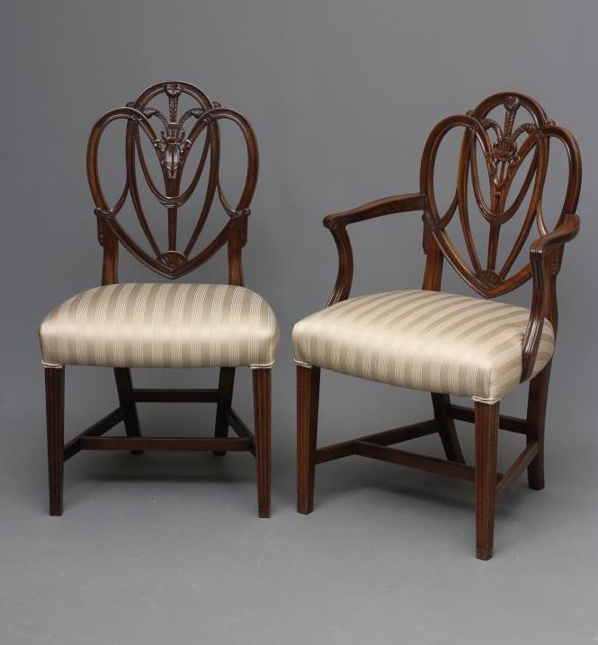 A GEORGIAN MAHOGANY ELBOW CHAIR Image
