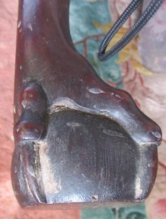 AN EARLY GEORGIAN MAHOGANY SIDE CHAIR Image