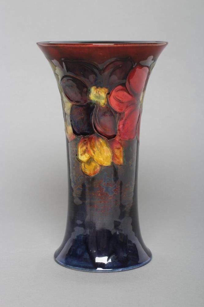 A MOORCROFT POTTERY CLEMATIS PATTERN VASE Image