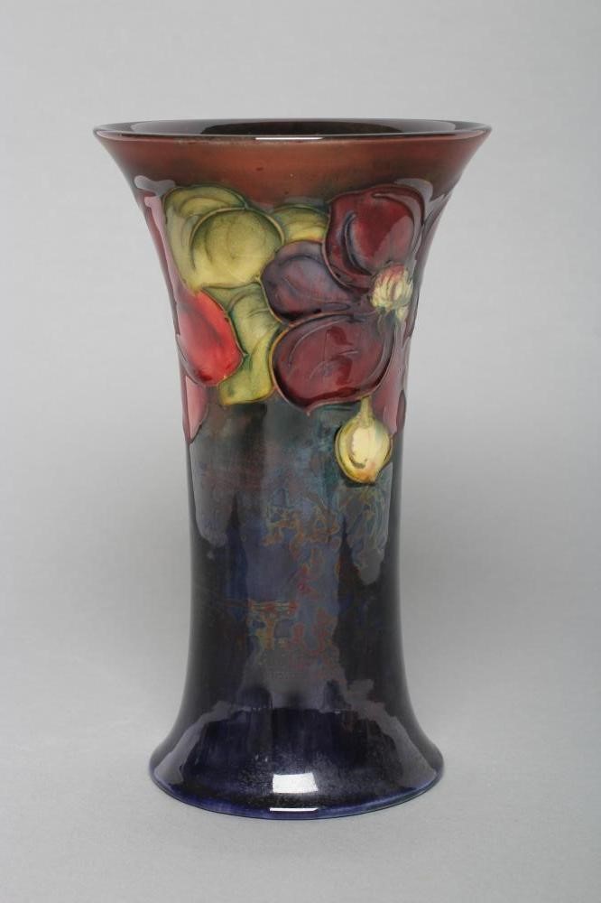 A MOORCROFT POTTERY CLEMATIS PATTERN VASE Image