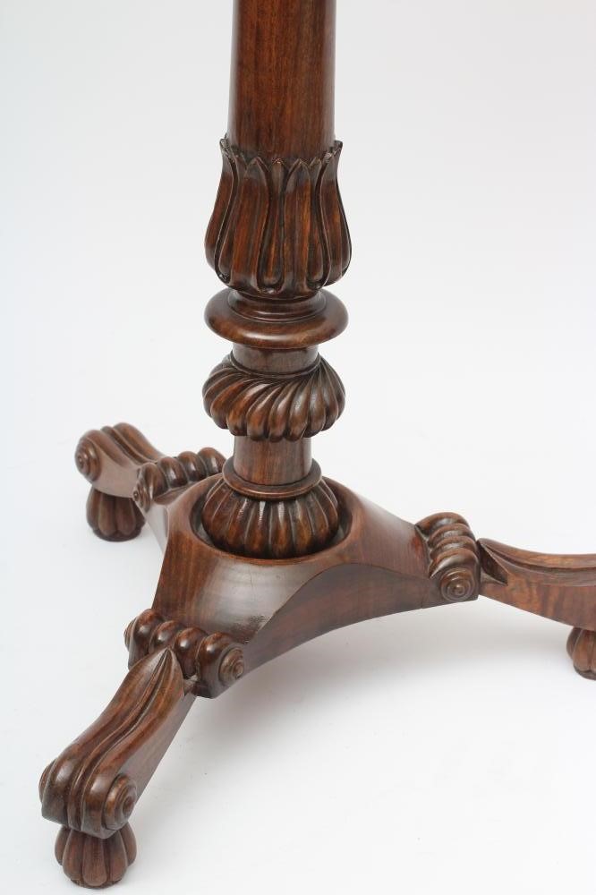 A ROSEWOOD STAND Image