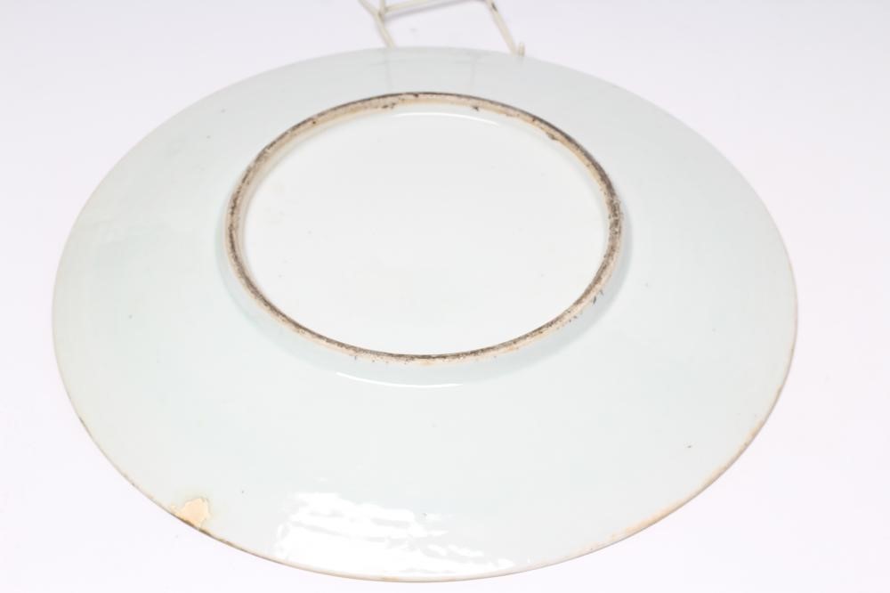 A CANTONESE PORCELAIN CHARGER of plain circular form Image
