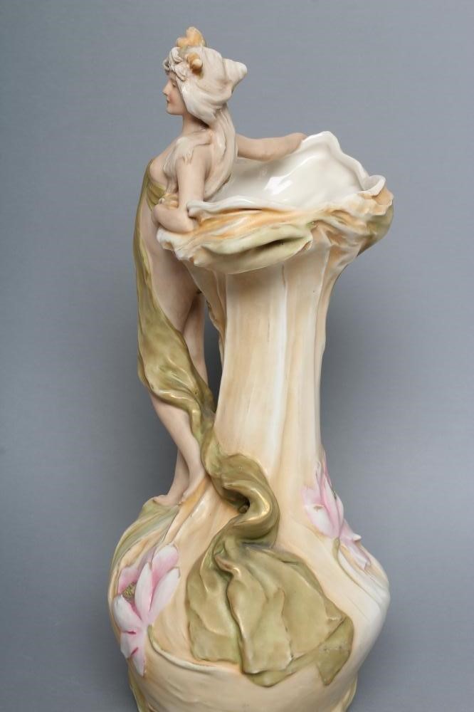 AN ART NOUVEAU ROYAL DUX BISQUE PORCELAIN FIGURAL VASE Image