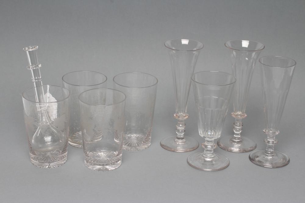 A SET OF FOUR EDWARDIAN GLASS TUMBLERS etched with fruiting vine Image