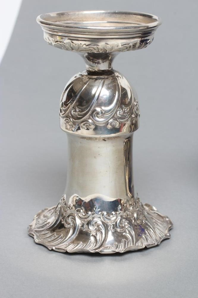 AN EDWARDIAN SWEETMEAT BASKET Image