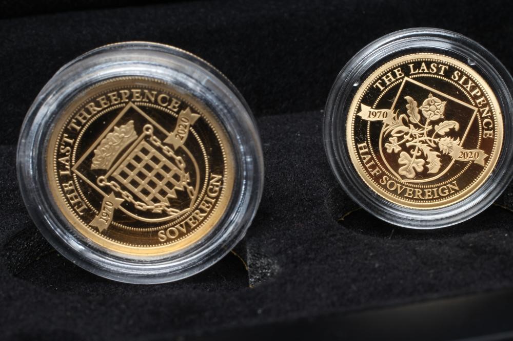 AN ELIZABETH II PRE-DECIMAL 50TH ANNIVERSARY PROOF GOLD SOVEREIGN PRESTIGE FOUR COIN SET Image