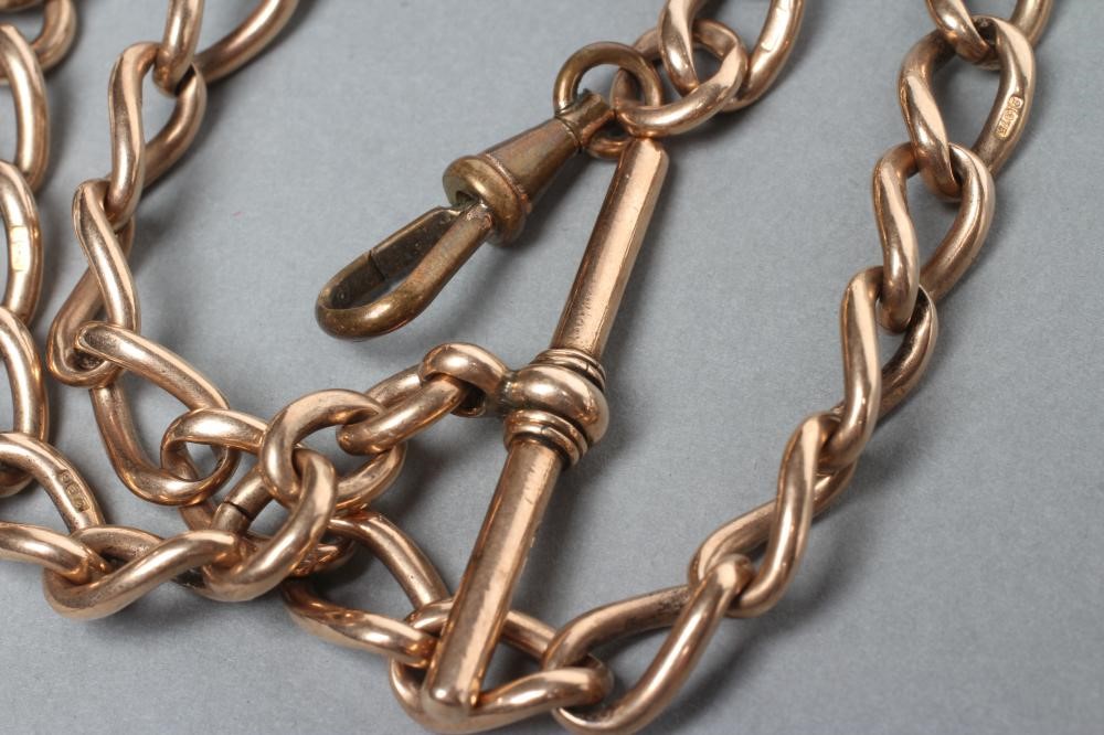 A CURB LINK WATCH CHAIN Image
