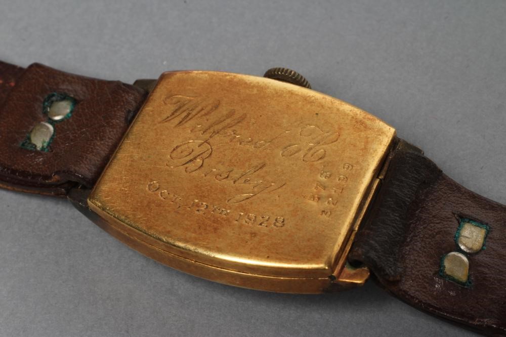 A GENTLEMAN'S 18CT GOLD ROLEX WRISTWATCH Image