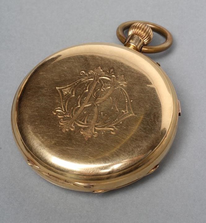 A VICTORIAN 18CT GOLD TOP WIND HUNTER CHRONOGRAPH Image