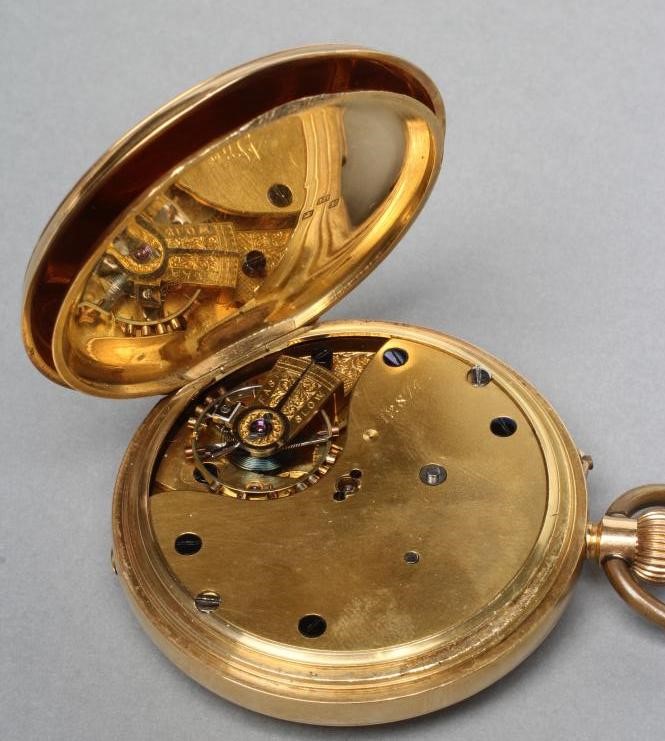 A VICTORIAN 18CT GOLD TOP WIND HUNTER CHRONOGRAPH Image
