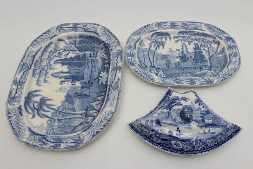 TWO GRADUATED DAVENPORT EARTHENWARE MEAT PLATES Image