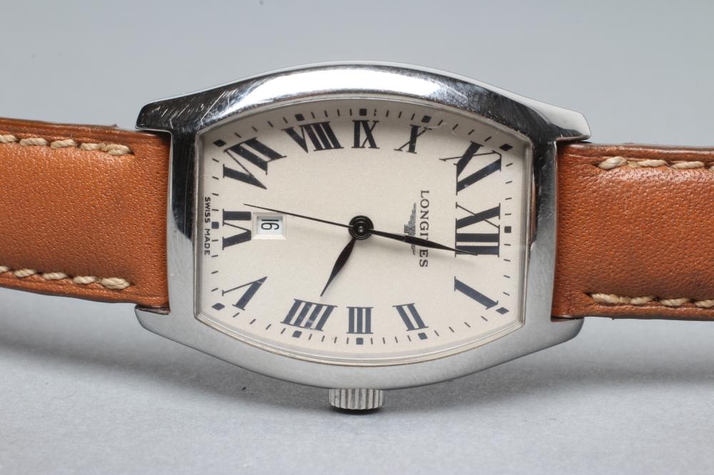A MID SIZE LONGINES EVIDENZA WRISTWATCH Image