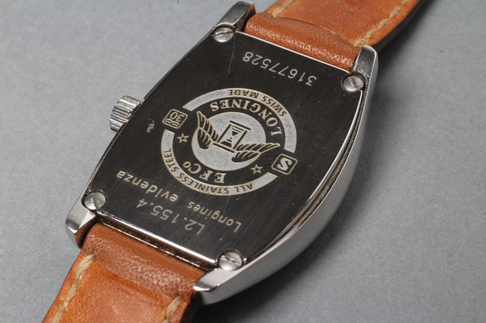 A MID SIZE LONGINES EVIDENZA WRISTWATCH Image