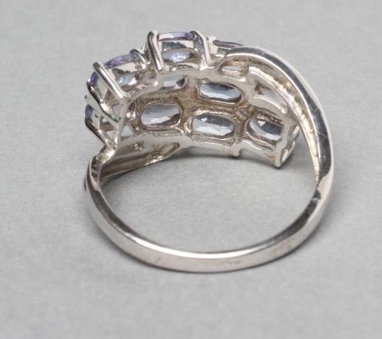 A TANZANITE DRESS RING Image