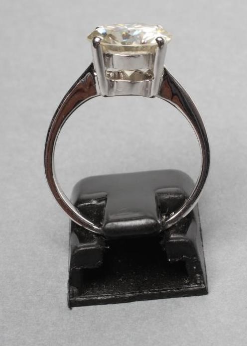 A SOLITAIRE MOISSANITE RING Image