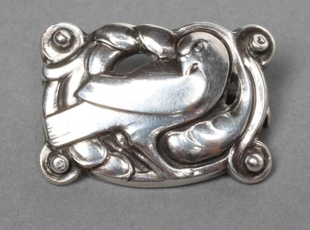 A GEORG JENSEN SILVER BROOCH Image