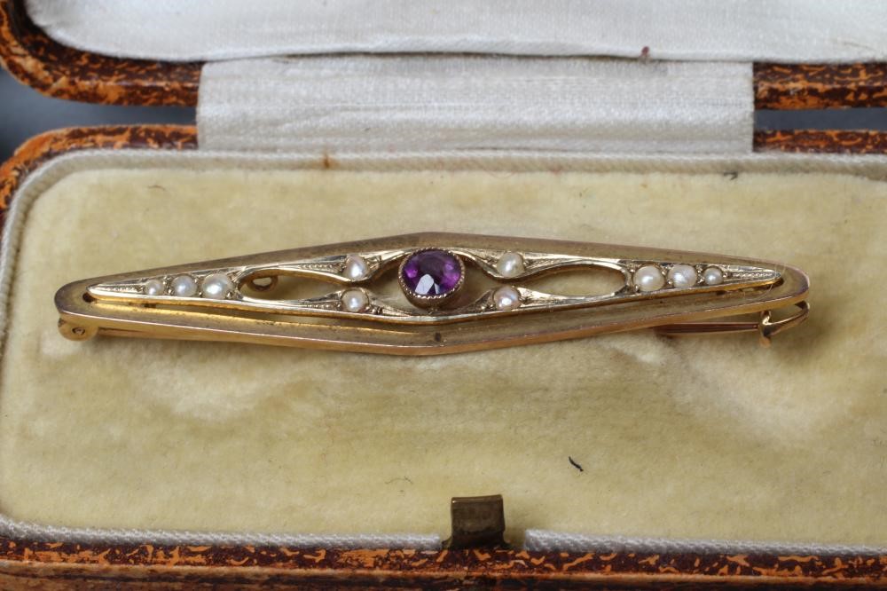 AN EDWARDIAN BROOCH Image