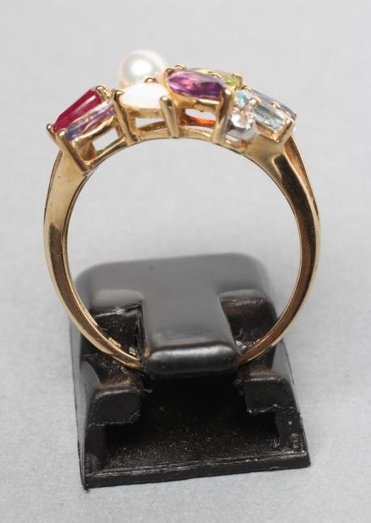 A CONTINENTAL "TUTTI FRUTTI" COCKTAIL RING Image