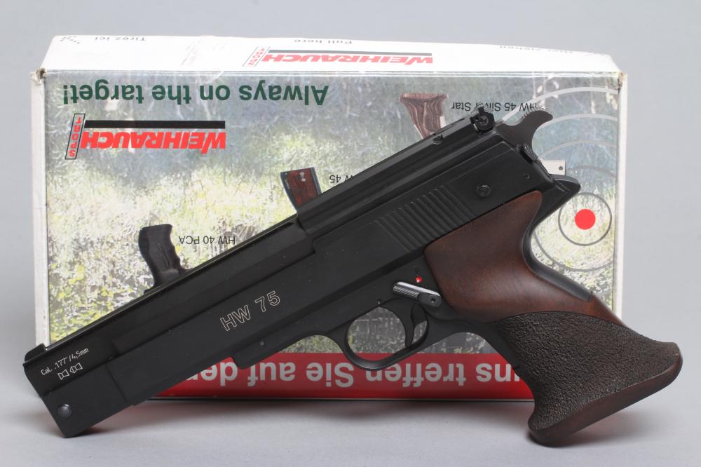 A WEIHRAUCH HW 75 .177 AIR PISTOL Image