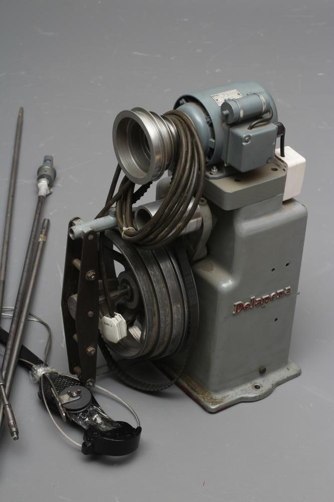 A DELAPENA BENCH-MOUNTED HONING MACHINE Image