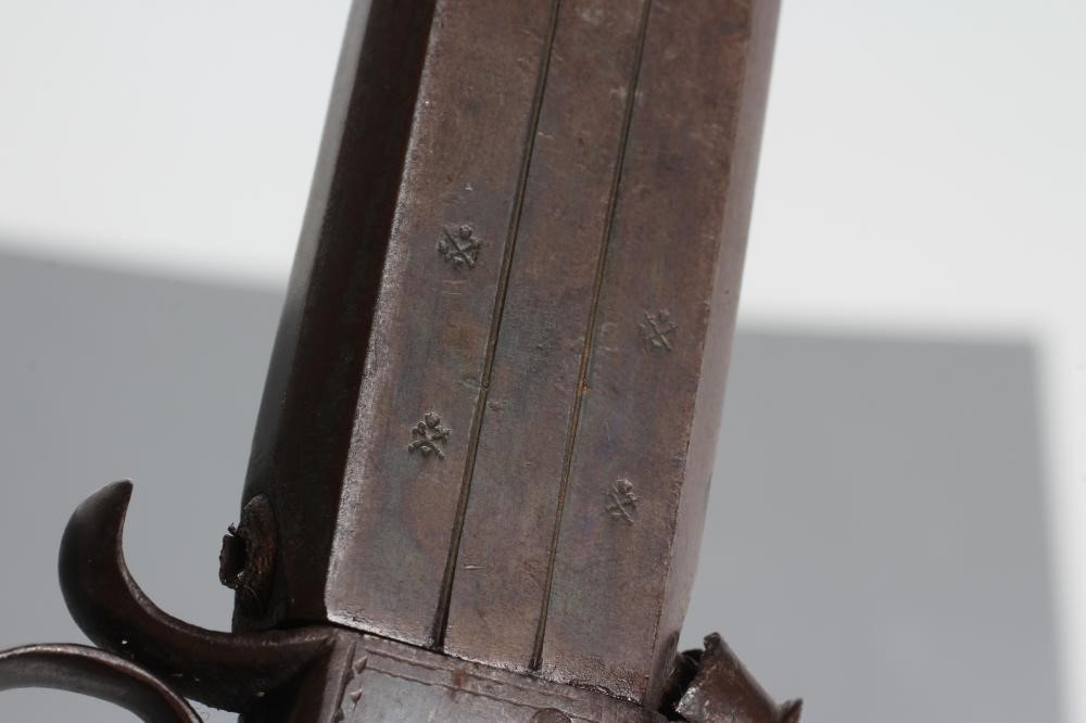 A PERCUSSION OVER & UNDER DOUBLE BARRELLED PISTOL Image