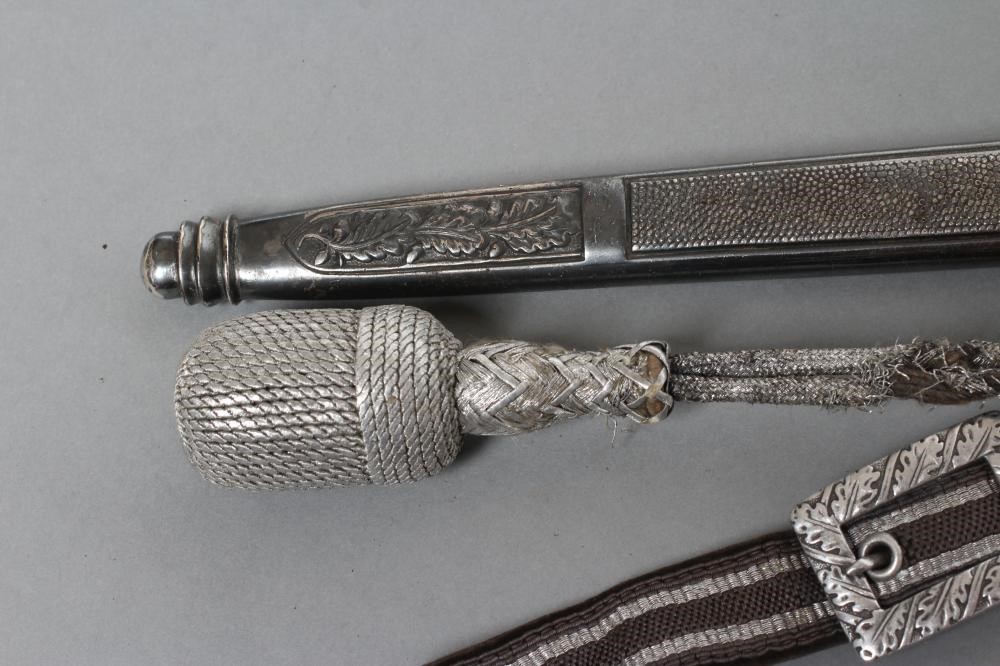 A THIRD REICH LUFTWAFFE OFFICER'S DAGGER Image