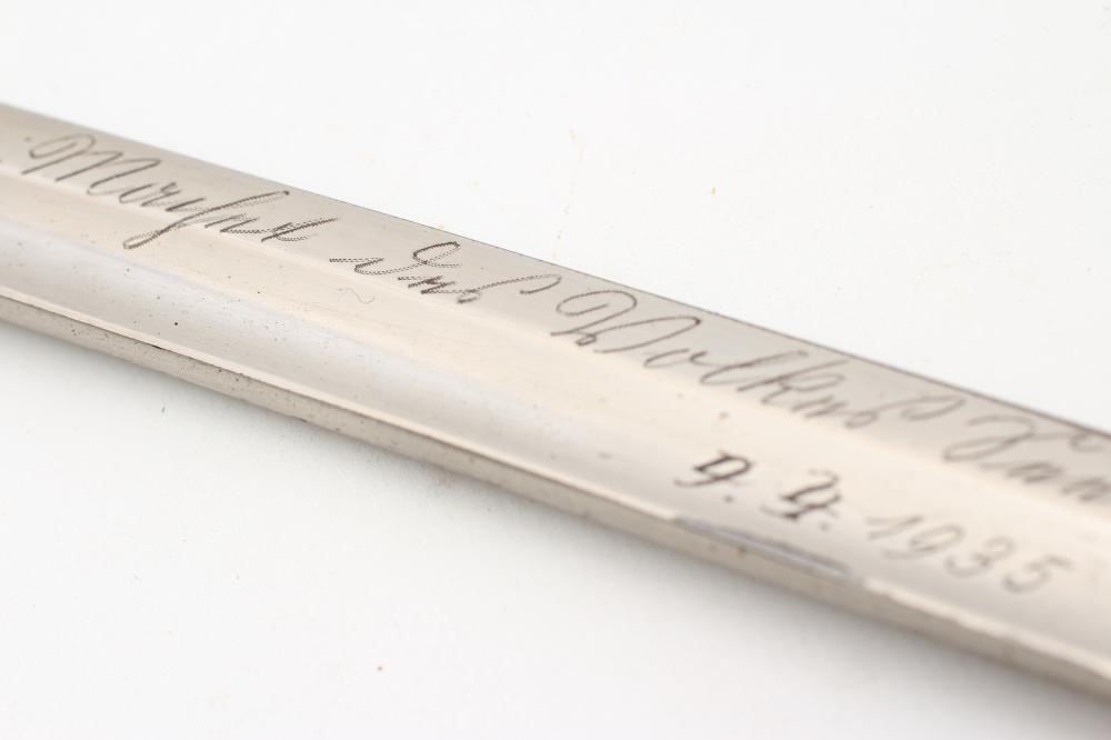 A THIRD REICH ARMY OFFICER'S SWORD Image