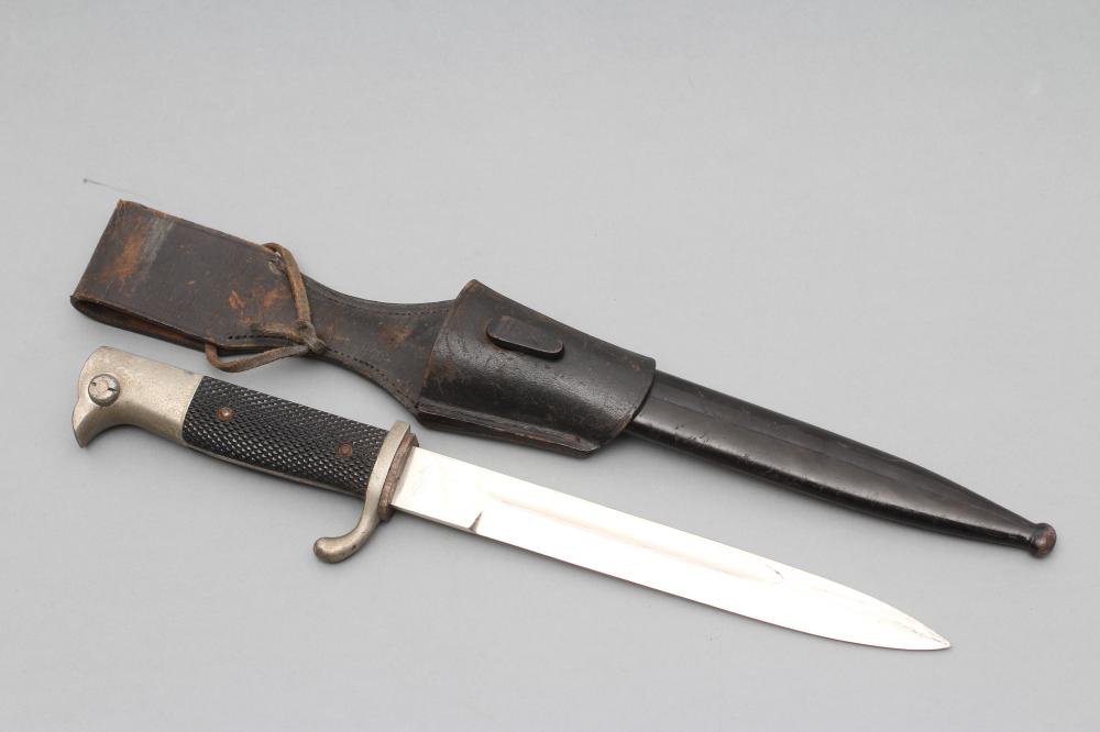 A THIRD REICH BAYONET Image