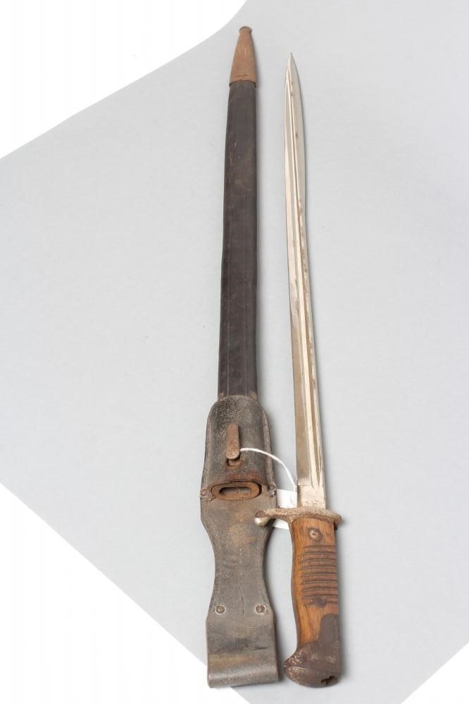 AN IMPERIAL GERMAN MODEL 1898 BAYONET Image