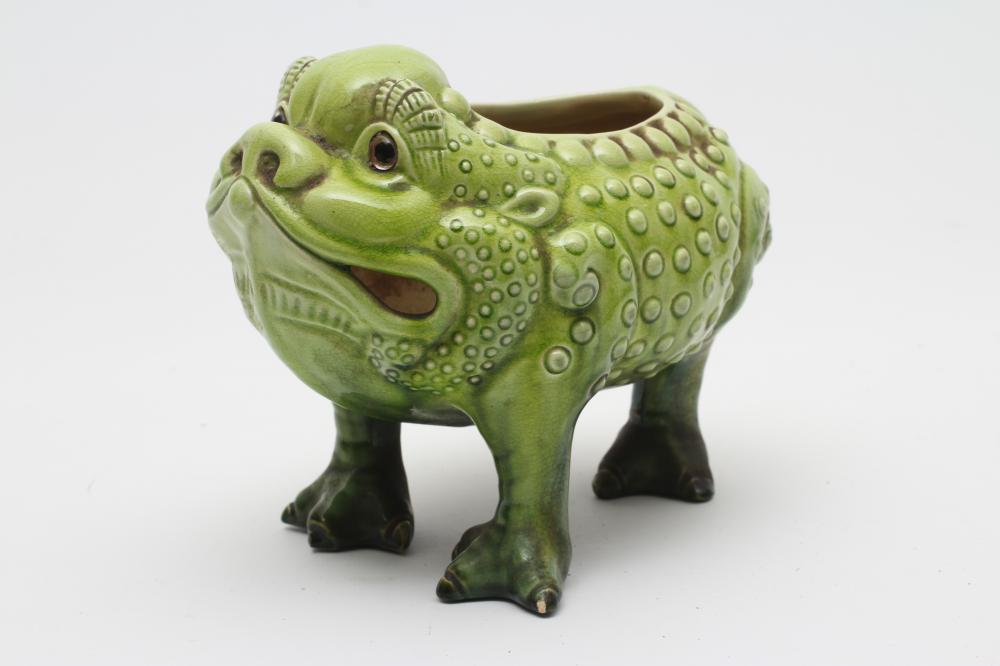A BURMANTOFTS FAIENCE POTTERY GROTESQUE TOAD Image