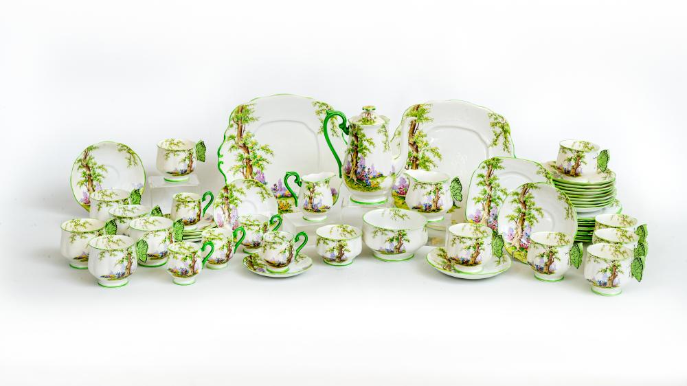 A ROYAL ALBERT CHINA TEA AND COFFEE SERVICE Image