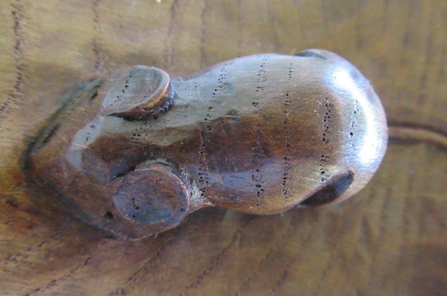 A PAIR OF ROBERT THOMPSON ADZED OAK BOOKENDS of square form Image