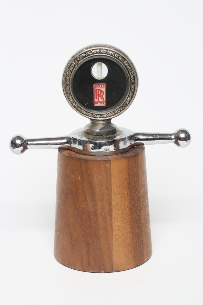 A ROLLS ROYCE THERMOMETER CAR MASCOT Image