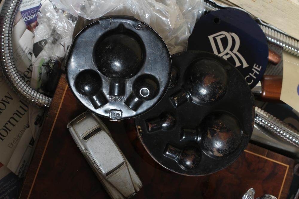 TWO VINTAGE CAR TRUNKS BY BROOKS AND BREXTON Image