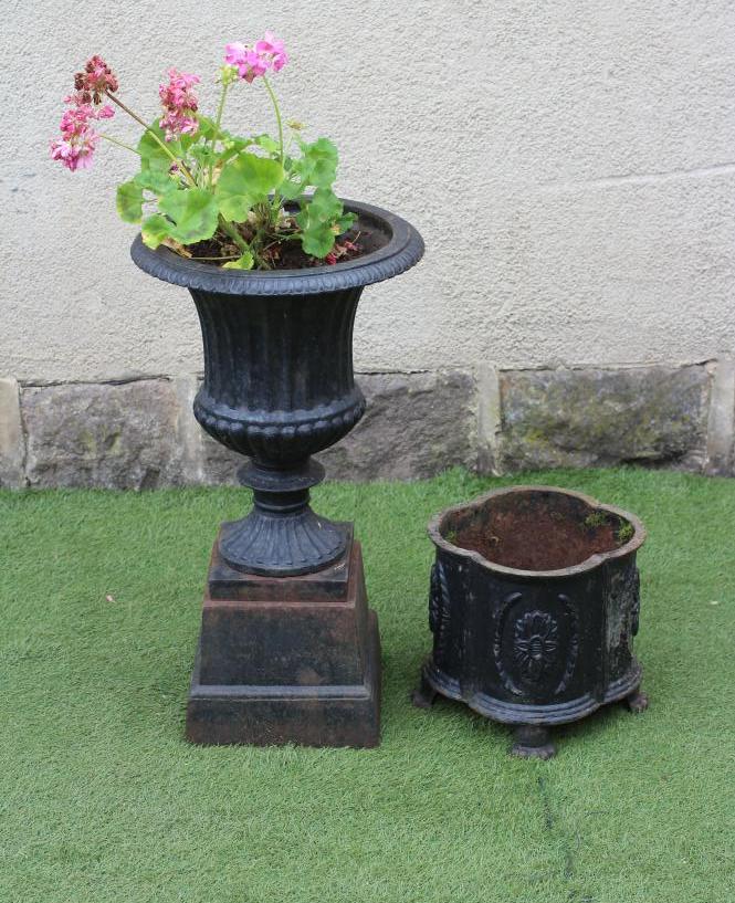 A VICTORIAN CAST IRON URN Image