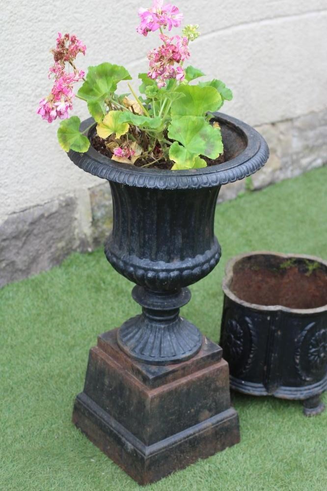 A VICTORIAN CAST IRON URN Image