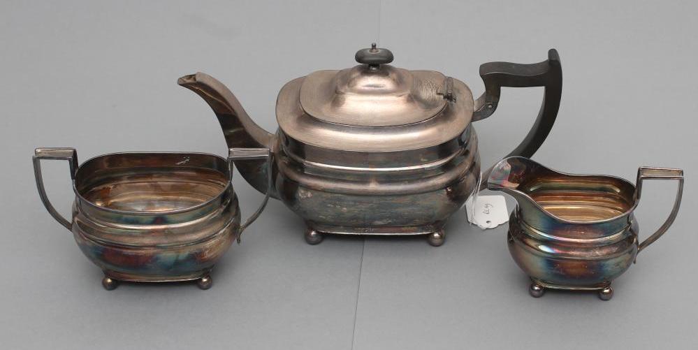 A THREE PIECE TEA SERVICE Image