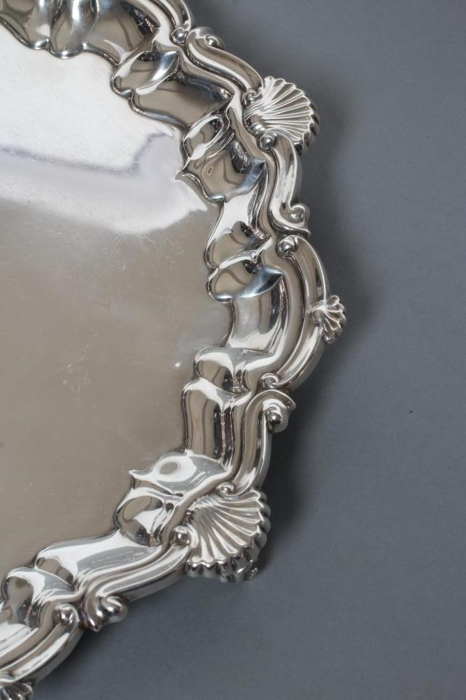 A SMALL SALVER Image