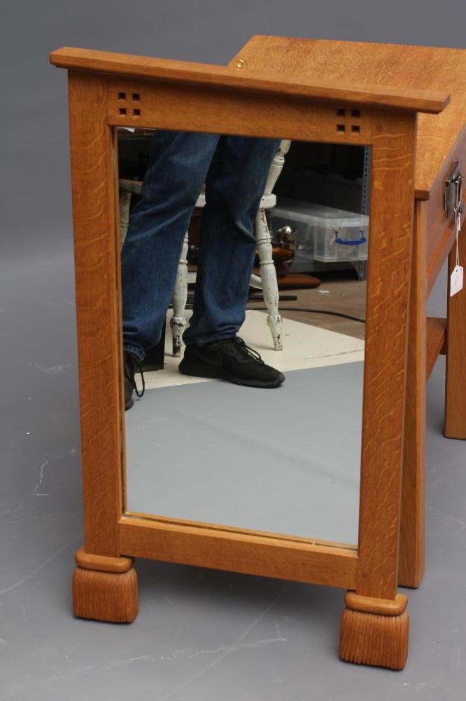 A NIGEL DIXON OAK HALL TABLE AND MIRROR Image