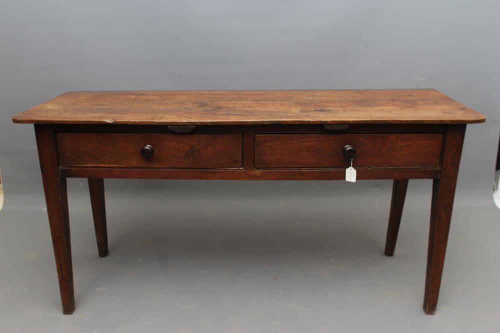 AN OAK KITCHEN SIDE TABLE Image