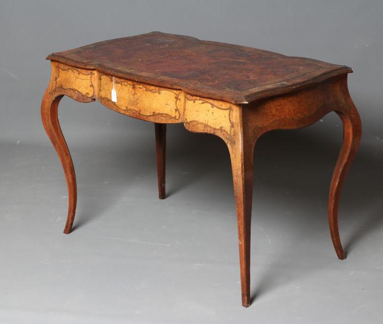 A LOUIS XVI STYLE BUREAU PLAT Image