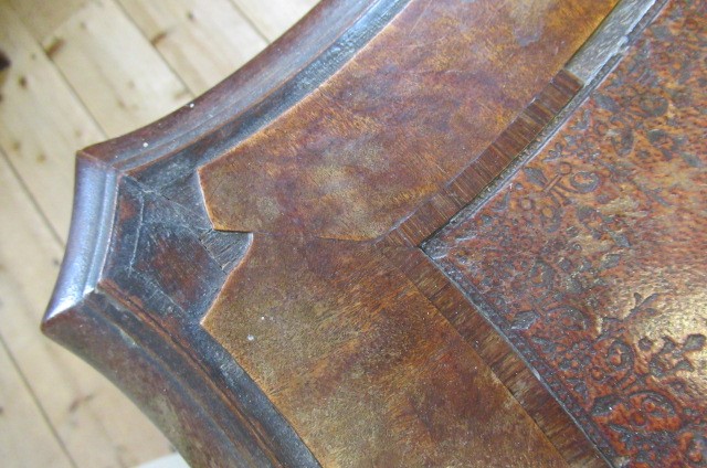 A LOUIS XVI STYLE BUREAU PLAT Image